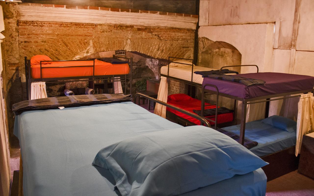 Split Hostel Antigua Ngoại thất bức ảnh