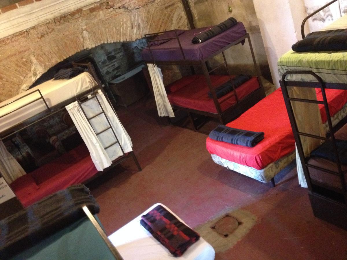 Split Hostel Antigua Ngoại thất bức ảnh