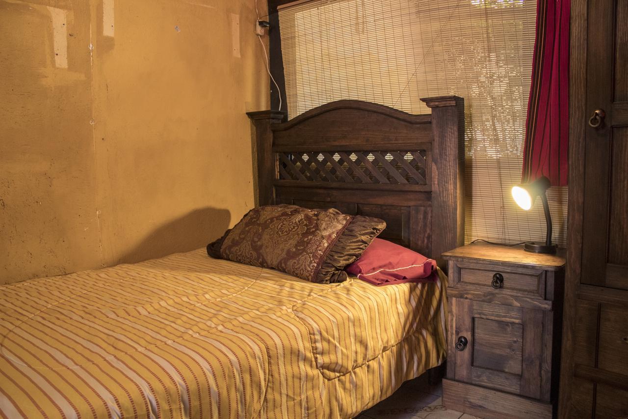 Split Hostel Antigua Ngoại thất bức ảnh