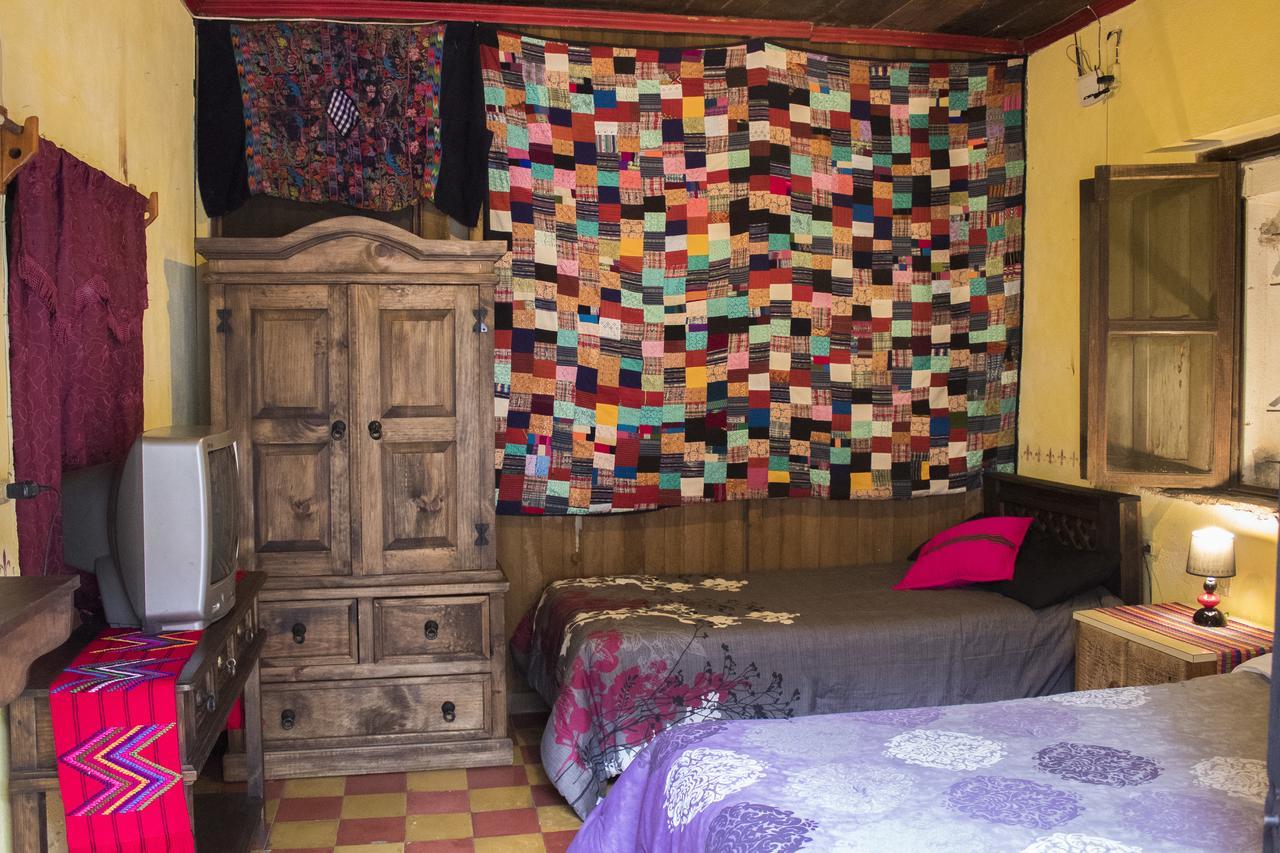Split Hostel Antigua Ngoại thất bức ảnh