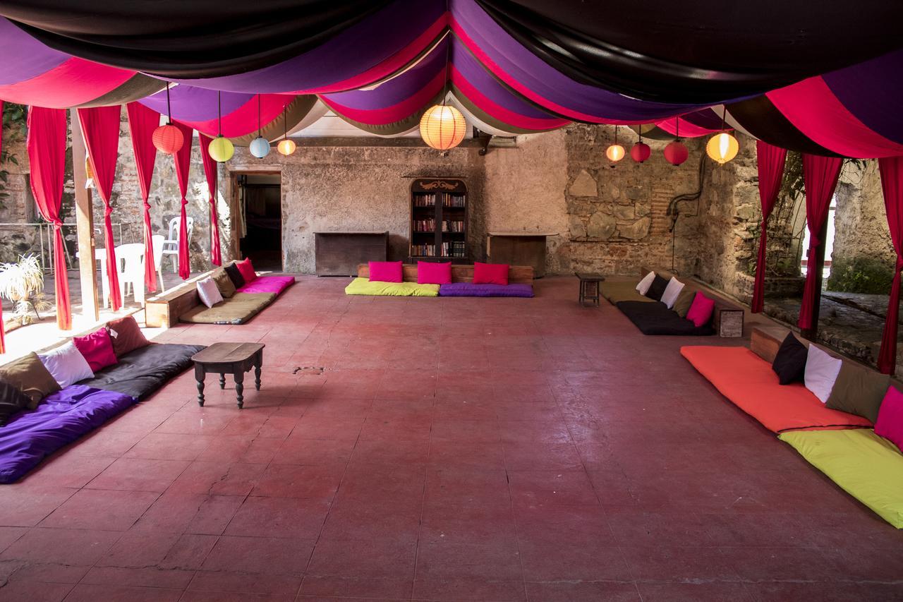 Split Hostel Antigua Ngoại thất bức ảnh